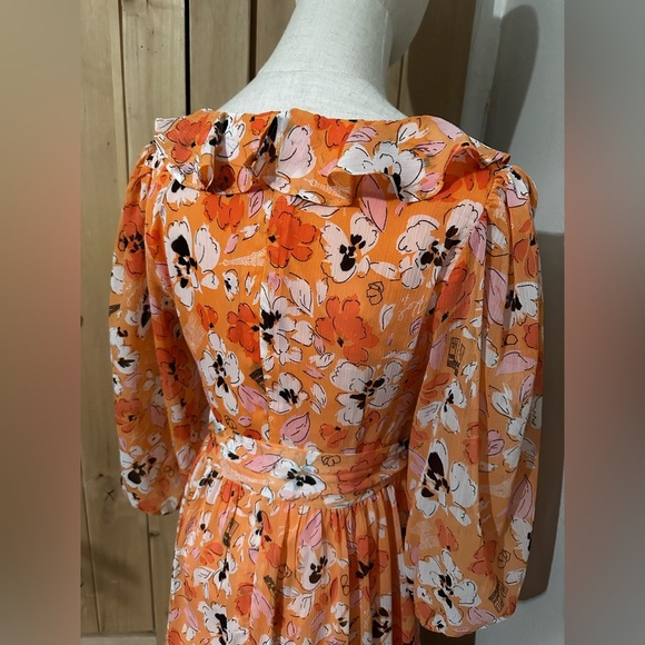 KARL LAGERFELD PARIS Floral V Neck Print Chiffon Dress - Picture 6 of 8